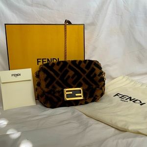 Fendi Mini Baguette